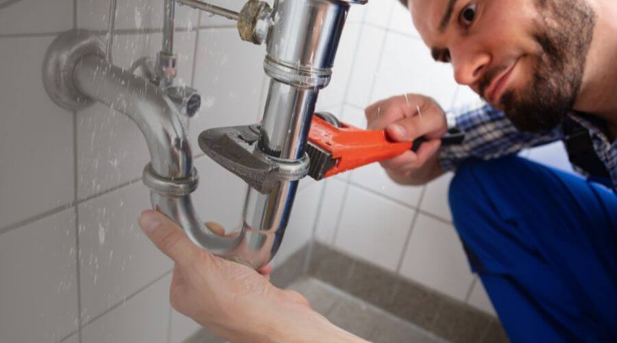 Professional same day plumber services in Cynthiana, IN